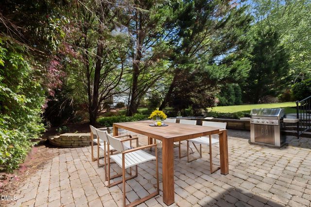 4312 Hawksong Place, Cary, NC 27518