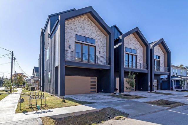 829 Alexander Street, Houston, TX 77007