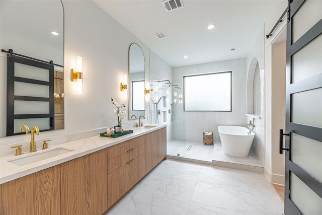 829 Alexander Street, Houston, TX 77007