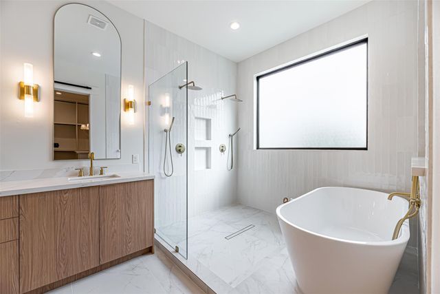 829 Alexander Street, Houston, TX 77007