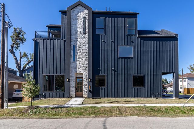 829 Alexander Street, Houston, TX 77007