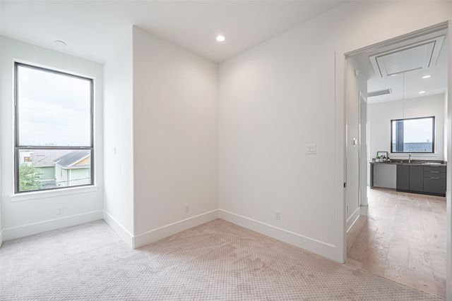 829 Alexander Street, Houston, TX 77007