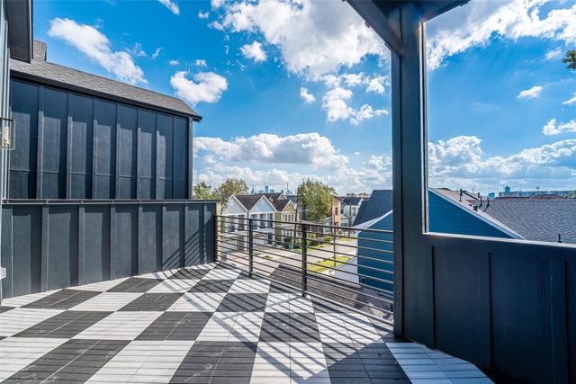 829 Alexander Street, Houston, TX 77007