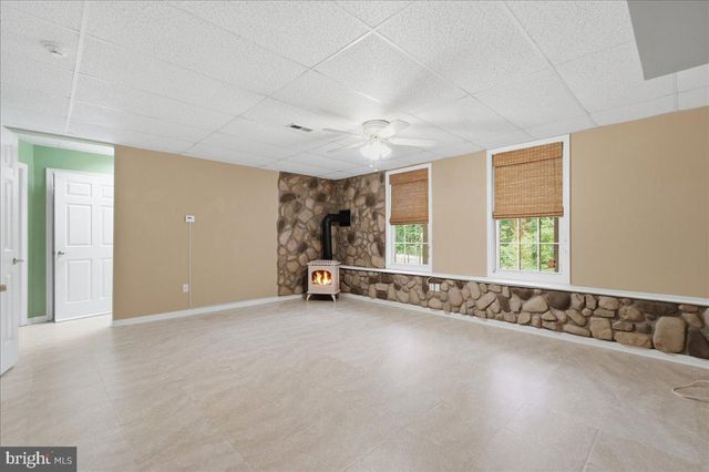 2286 RICHMOND HWY, Stafford, VA 22554