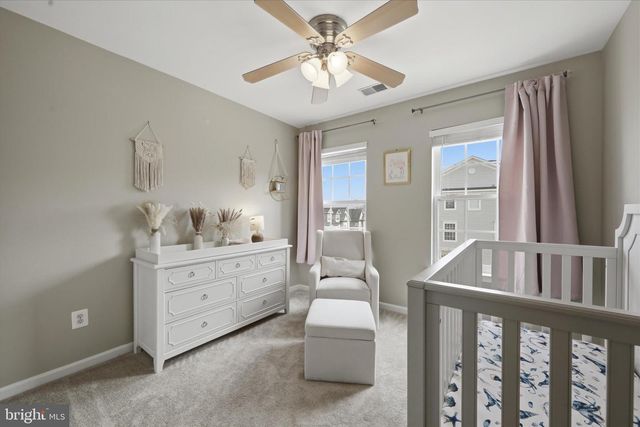 620 HOWITZER TER NE, Leesburg, VA 20176