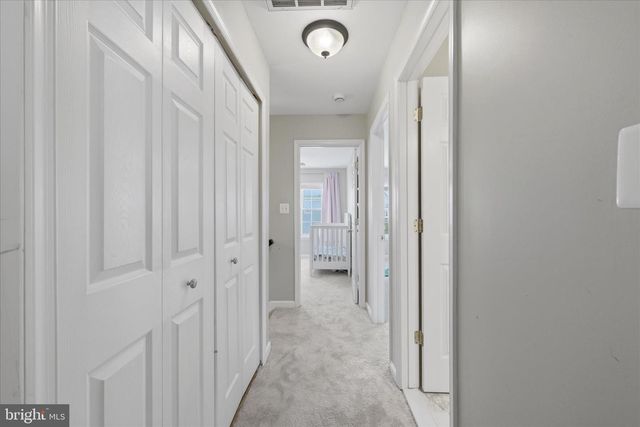 620 HOWITZER TER NE, Leesburg, VA 20176