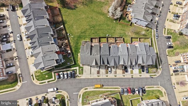 620 HOWITZER TER NE, Leesburg, VA 20176