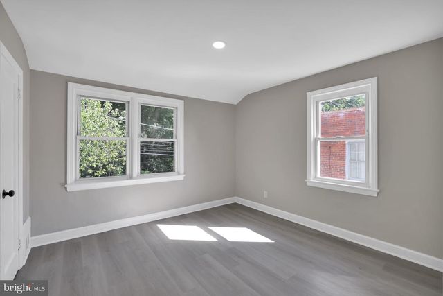 2411 SAVANNAH ST SE, Washington, DC 20020