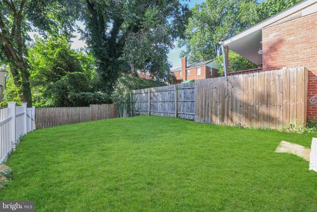 2411 SAVANNAH ST SE, Washington, DC 20020