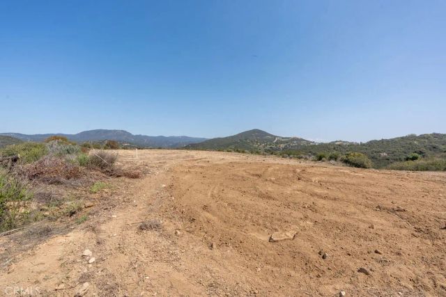 7 Hombre Ln, Murrieta, CA 92562