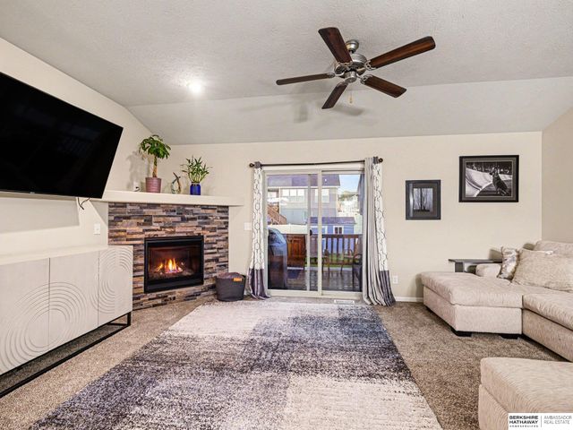 8520 Baker Street, Omaha, NE 68122
