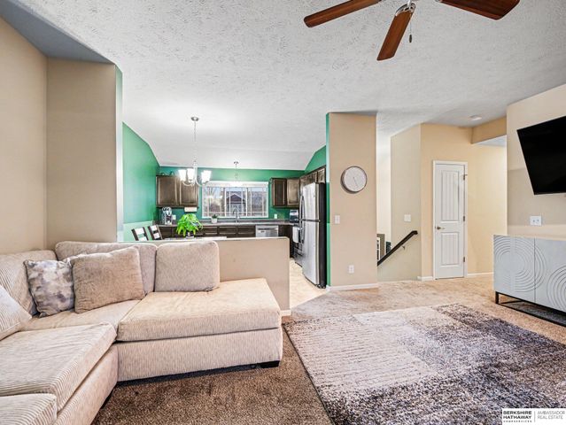 8520 Baker Street, Omaha, NE 68122