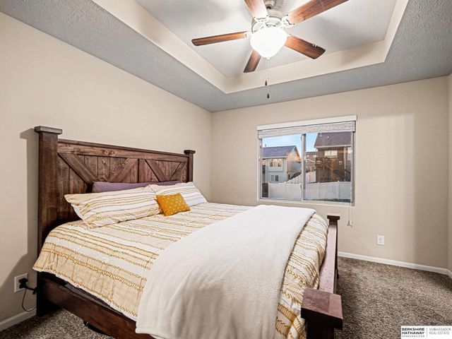 8520 Baker Street, Omaha, NE 68122