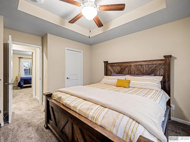 8520 Baker Street, Omaha, NE 68122