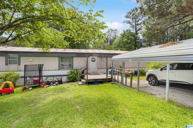 390 CHAMBLEE LANE, Warrior, AL 35180