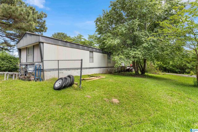 390 CHAMBLEE LANE, Warrior, AL 35180