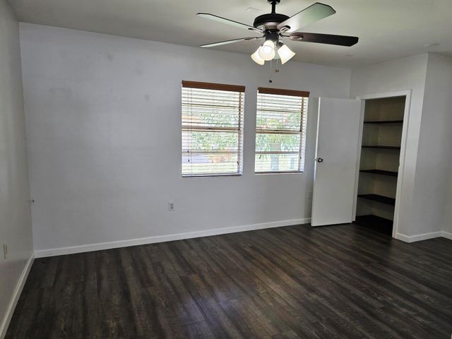 5713 NW 65th Te, Tamarac, FL 33321