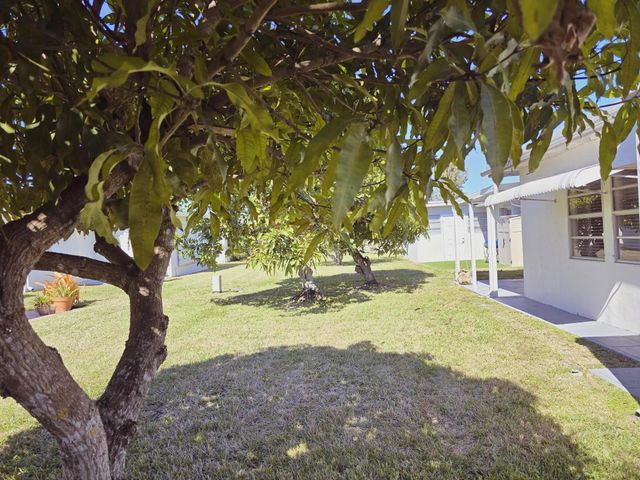 5713 NW 65th Te, Tamarac, FL 33321