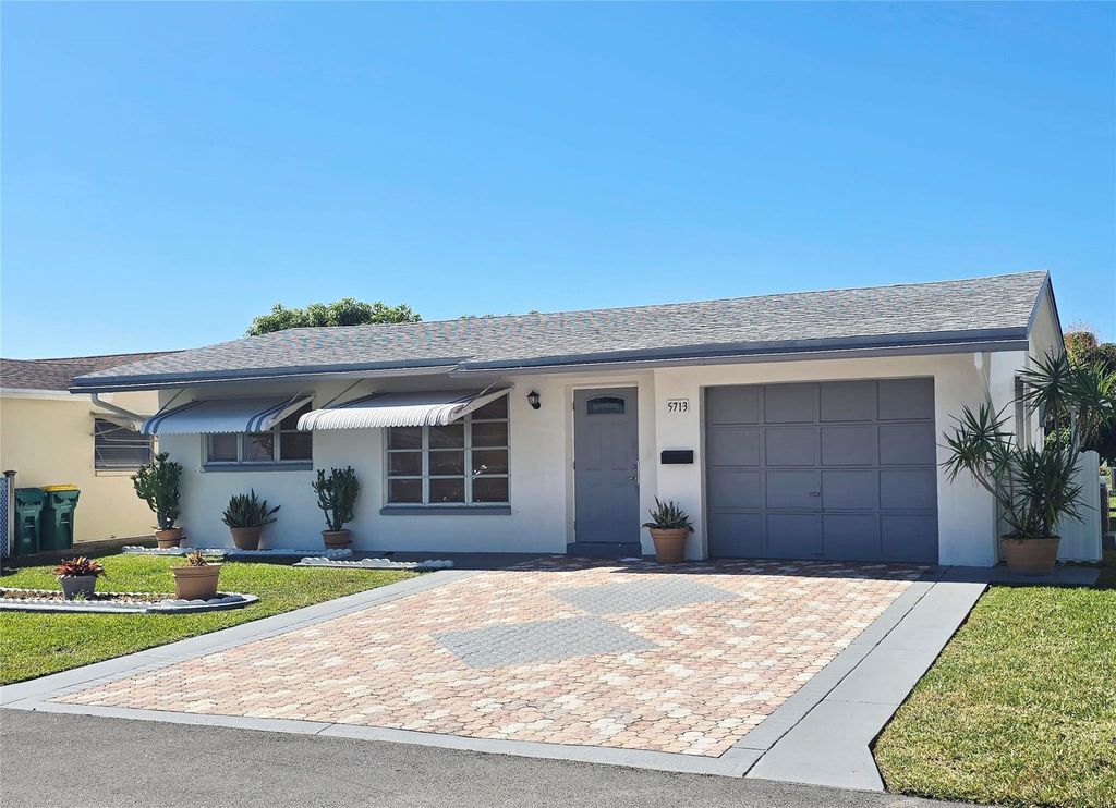 5713 NW 65th Te, Tamarac, FL 33321