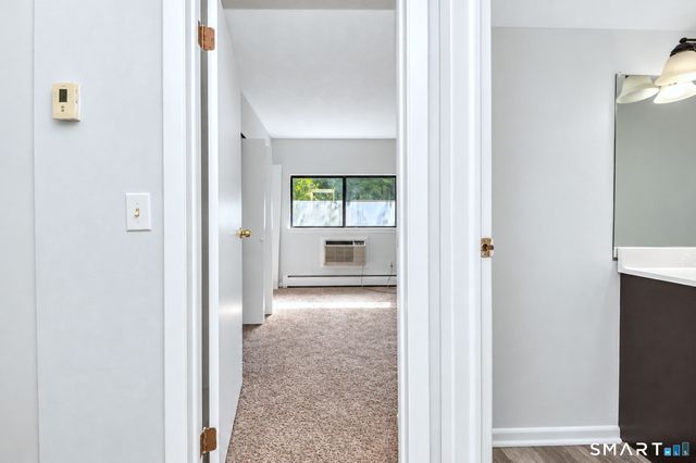 214 Oakville Avenue D, Waterbury, CT 06708