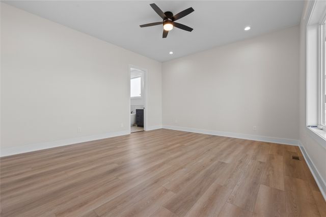 1310 S Auburn Place, West Des Moines, IA 50266