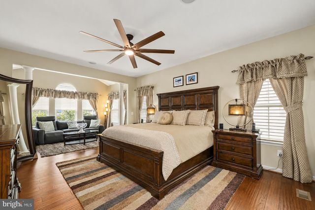 7136 SHEPHERDSTOWN RD, Warrenton, VA 20187