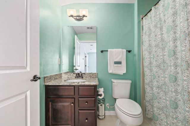 7136 SHEPHERDSTOWN RD, Warrenton, VA 20187