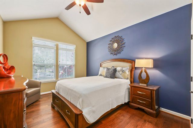 7136 SHEPHERDSTOWN RD, Warrenton, VA 20187
