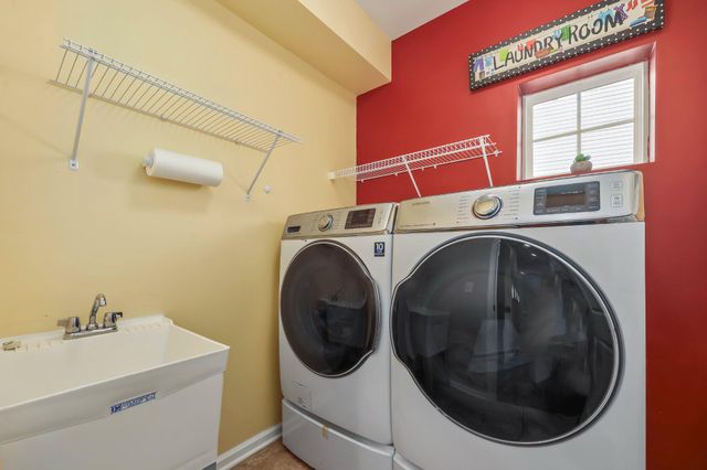 7136 SHEPHERDSTOWN RD, Warrenton, VA 20187