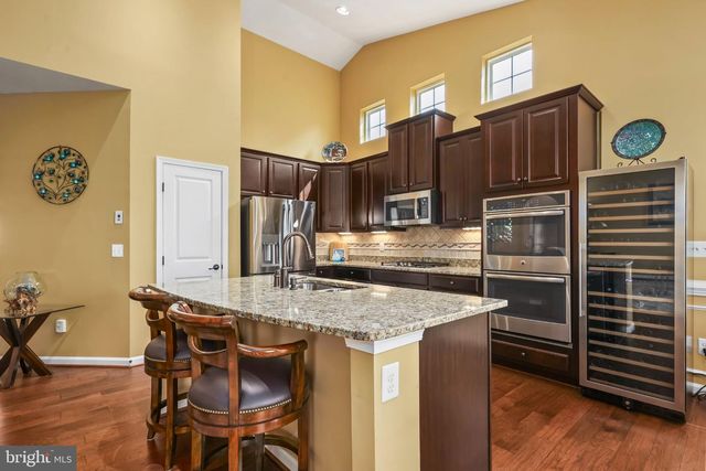 7136 SHEPHERDSTOWN RD, Warrenton, VA 20187