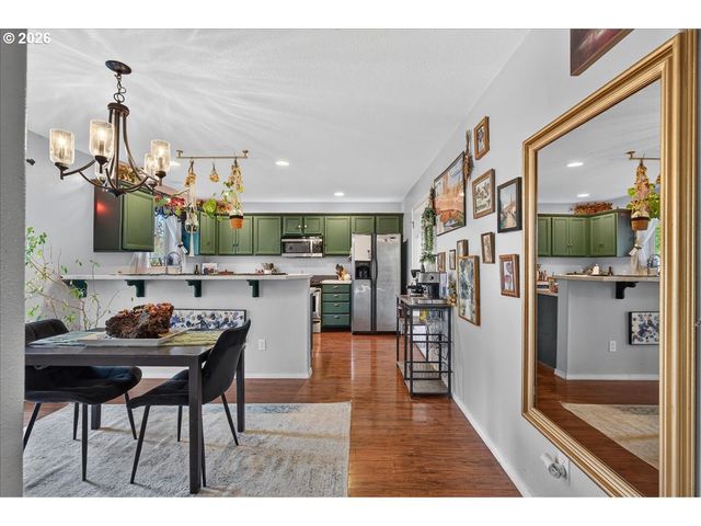 316 Ne STORMY St, Albany, OR 97322
