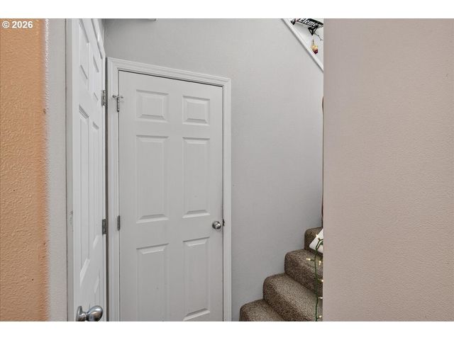 316 Ne STORMY St, Albany, OR 97322