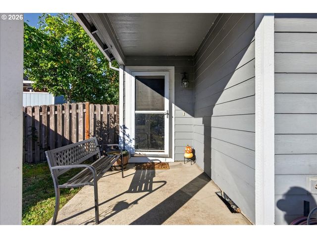 316 Ne STORMY St, Albany, OR 97322