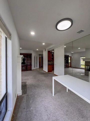 12132 Royal Birkdale Row 202, San Diego, CA 92128