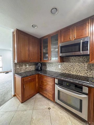 12132 Royal Birkdale Row 202, San Diego, CA 92128