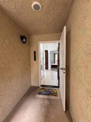 12132 Royal Birkdale Row 202, San Diego, CA 92128