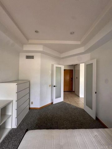 12132 Royal Birkdale Row 202, San Diego, CA 92128