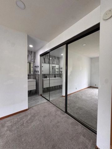 12132 Royal Birkdale Row 202, San Diego, CA 92128