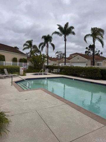 12132 Royal Birkdale Row 202, San Diego, CA 92128
