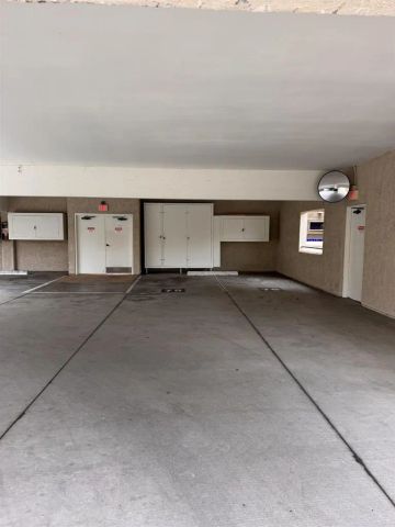 12132 Royal Birkdale Row 202, San Diego, CA 92128