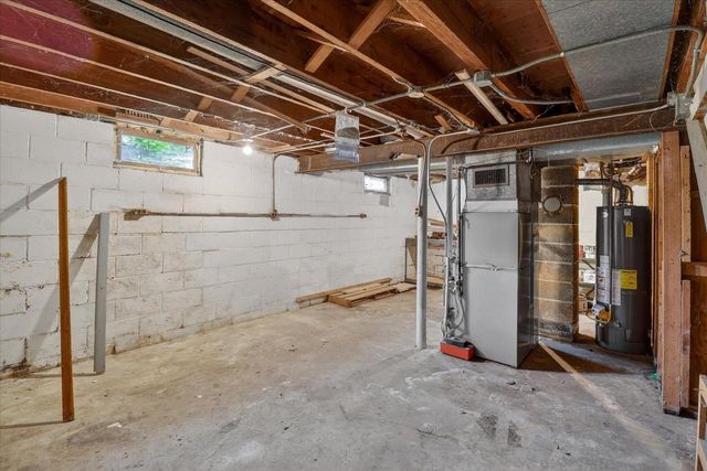 1212 Clark Street, Janesville, WI 53545