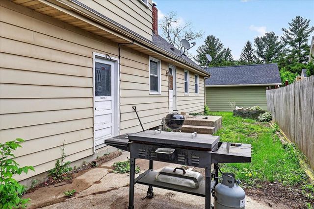 1212 Clark Street, Janesville, WI 53545