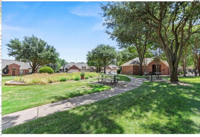 2833 Mott Street, Plano, TX 75025