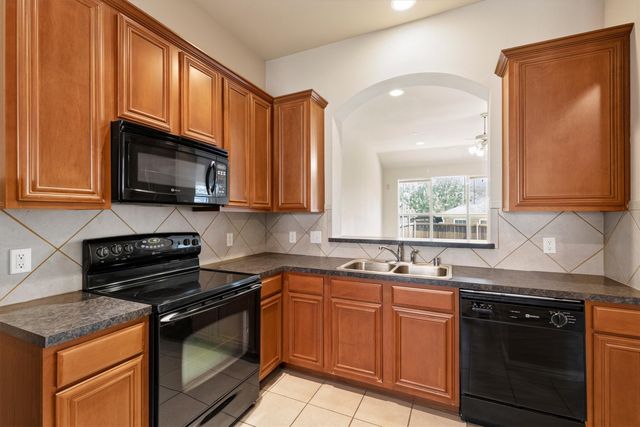 2833 Mott Street, Plano, TX 75025