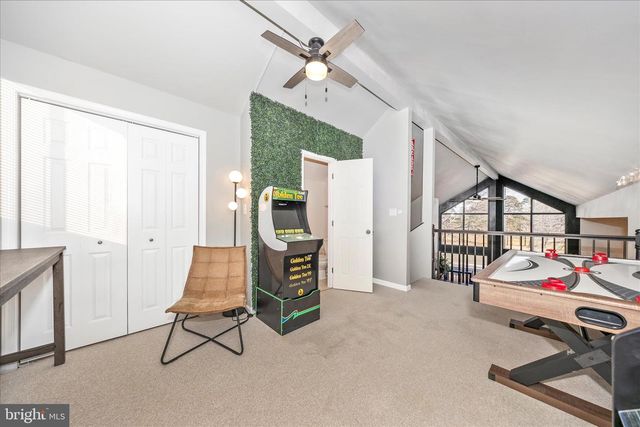 90 ATLATL LN, Hedgesville, WV 25427