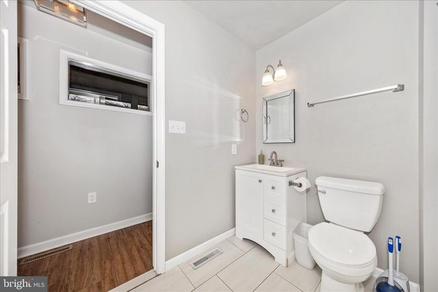 90 ATLATL LN, Hedgesville, WV 25427