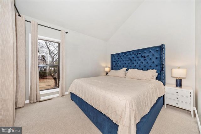 90 ATLATL LN, Hedgesville, WV 25427