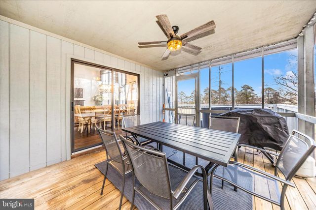 90 ATLATL LN, Hedgesville, WV 25427