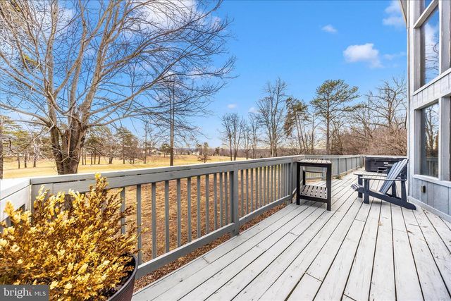 90 ATLATL LN, Hedgesville, WV 25427