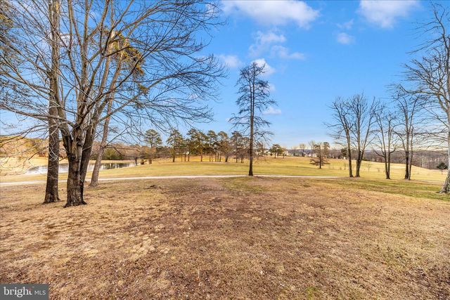 90 ATLATL LN, Hedgesville, WV 25427